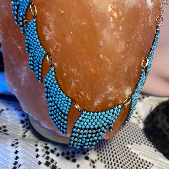 NWT VICTORIAN CASCADING BEADED NECKLACE FUN FLOWING STRANDS SET IN HEMATITE GOLD - Picture 10 of 12